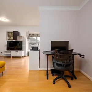 https://guestready-sunny-victoria-hall.cambridgehotelsuk.com