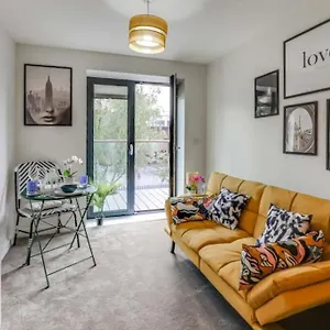 https://luton-cozy-lovely-stay-for-contractors.cambridgehotelsuk.com